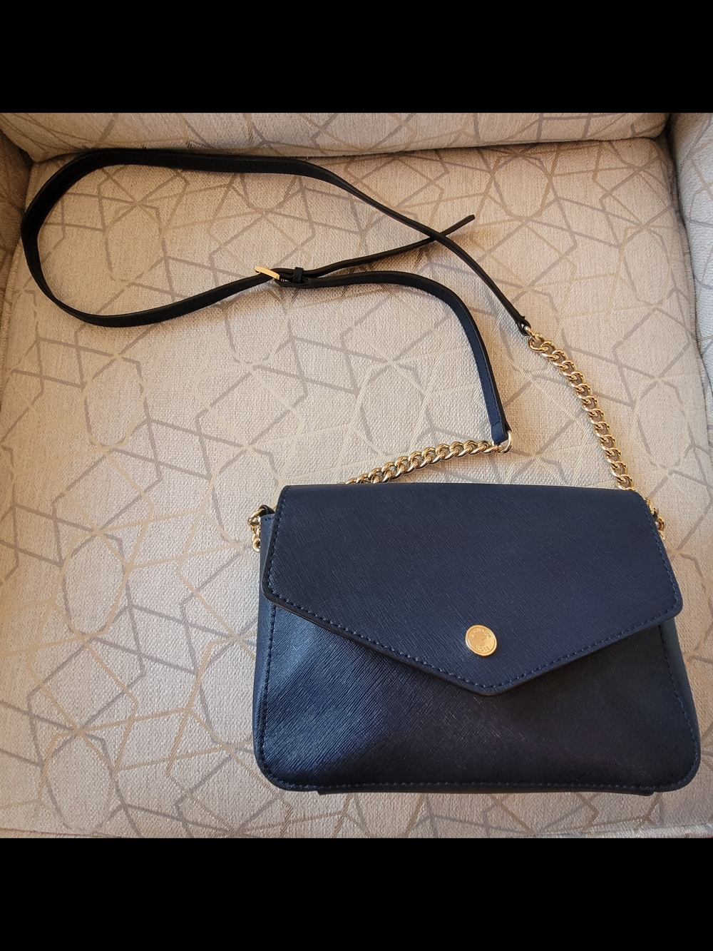 Michael Kors Classic Navy Crossbody Bag with Gold Chain